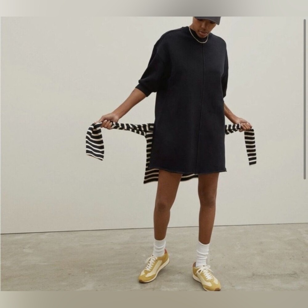 Everlane The Track black sweatshirt dress